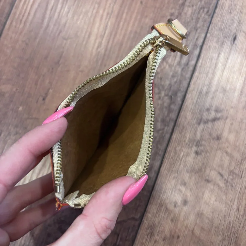 Louis Vuitton Interior Leather Key Pouch Holder Zipper 3.5